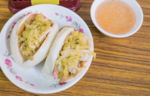 【台南朝食】台湾式ハンバーガー「割包」