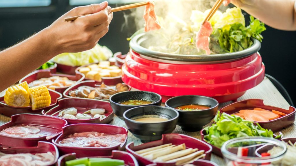 火鍋とは？食べ方・しゃぶしゃぶとの違い・タレの作り方・日本でおすすめのお店